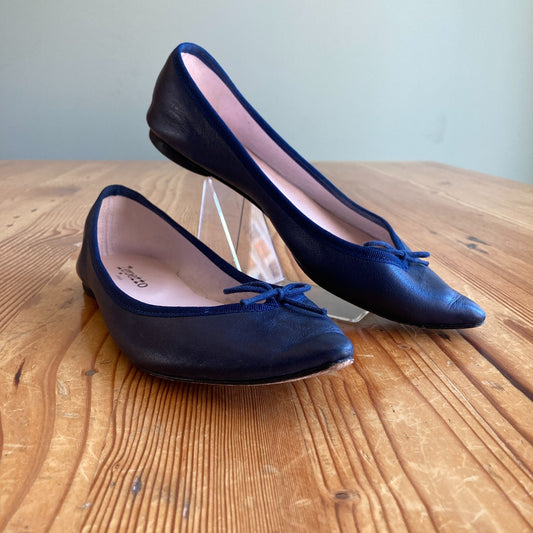 Repetto Navy Blue Pointed Toe Brigitte Ballet Flats Shoes - Size 39 / 8 - 0306CH