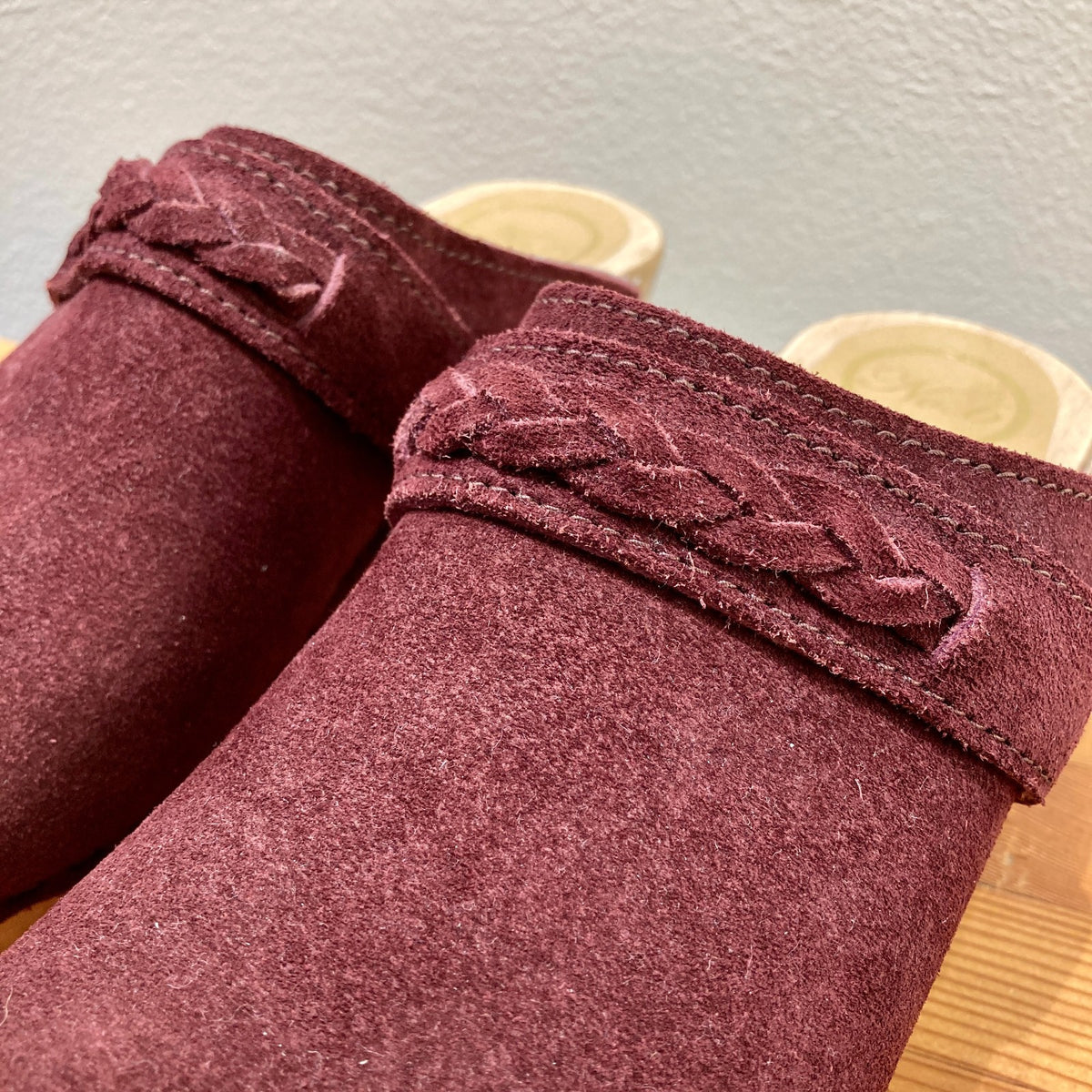 No 6 Store Burgundy Suede Wedge Slip On Clogs Shoes - Size 38 / 7.5 - 1209BM