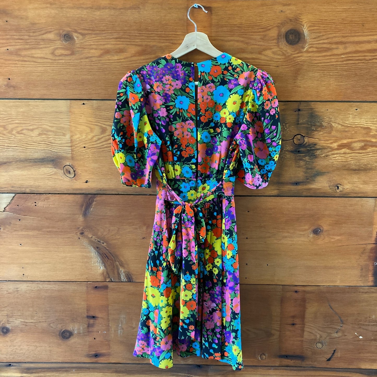Les Reveries Bright Floral Print Short Sleeve Open Back Dress - Size 0 - 1214CM