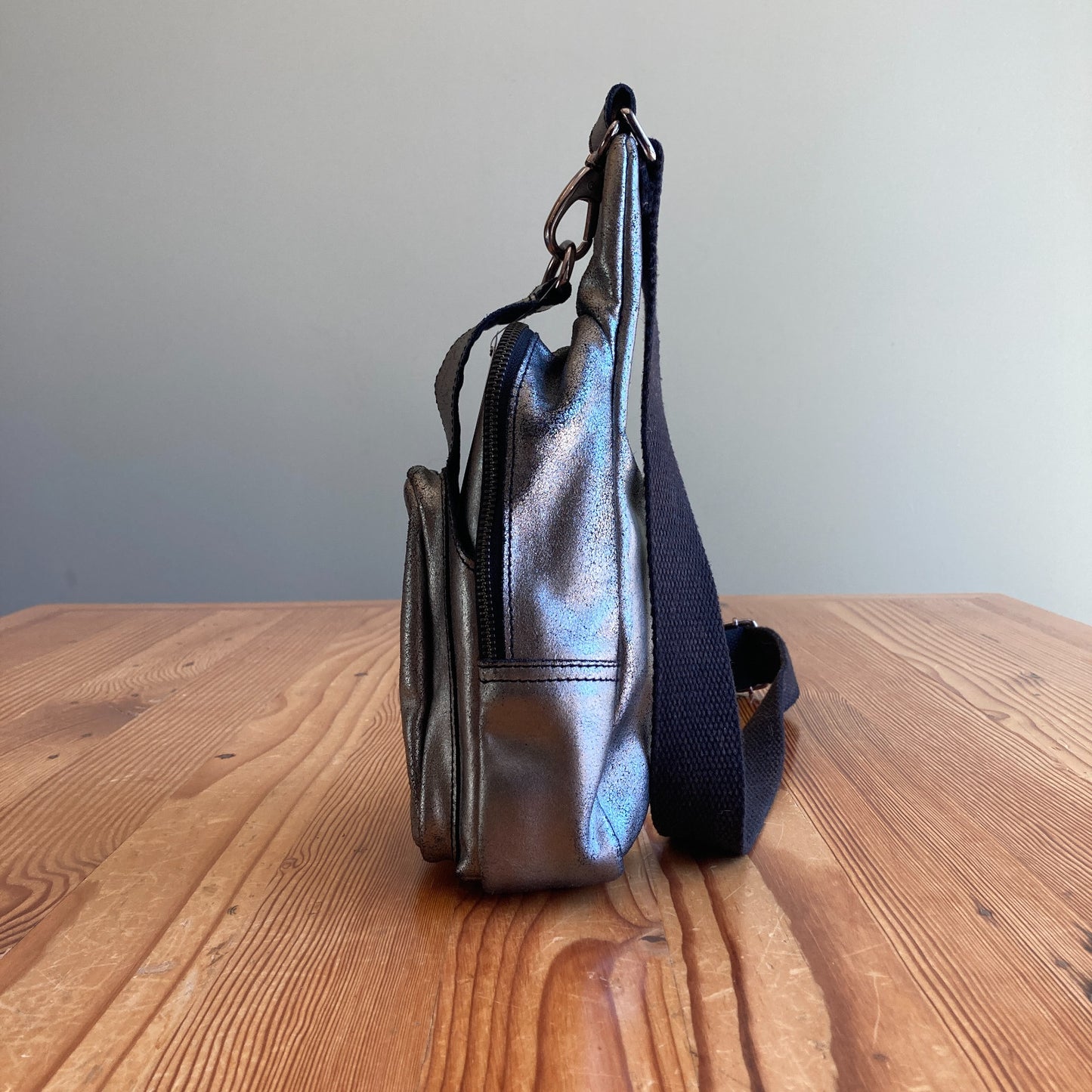 Free People Gunmetal Metallic Leather Hudson Sling Crossbody Bag - 0425SV
