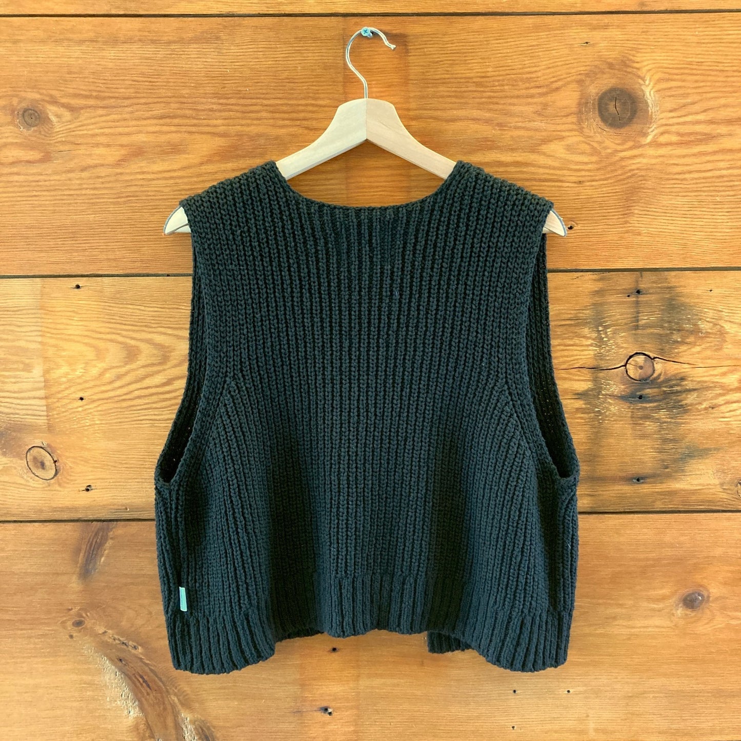 Le Bon Shoppe Black Knit Open Front Sweater Vest - Size XS / S - 0104AB