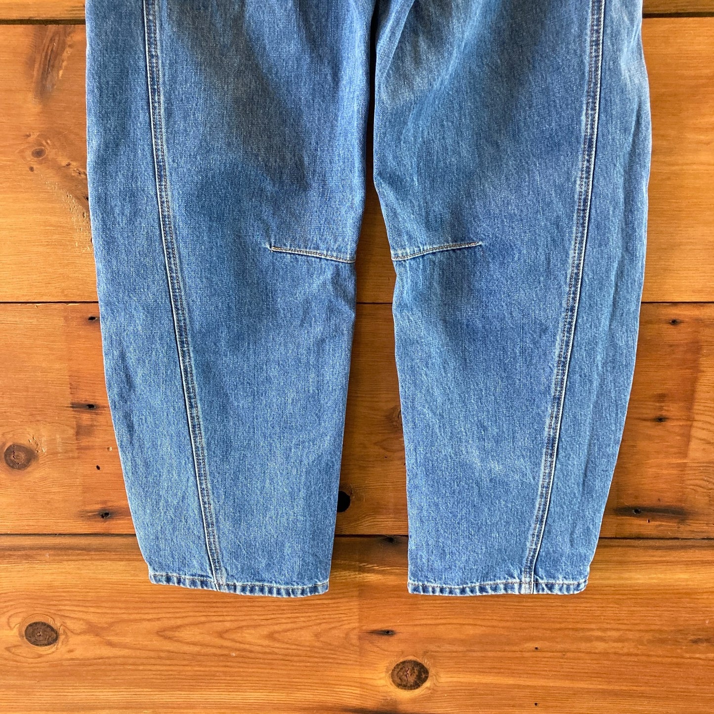 Parke Medium Wash Button Fly Horseshoe Barrel Leg Jeans - Size 27 - 0815JF