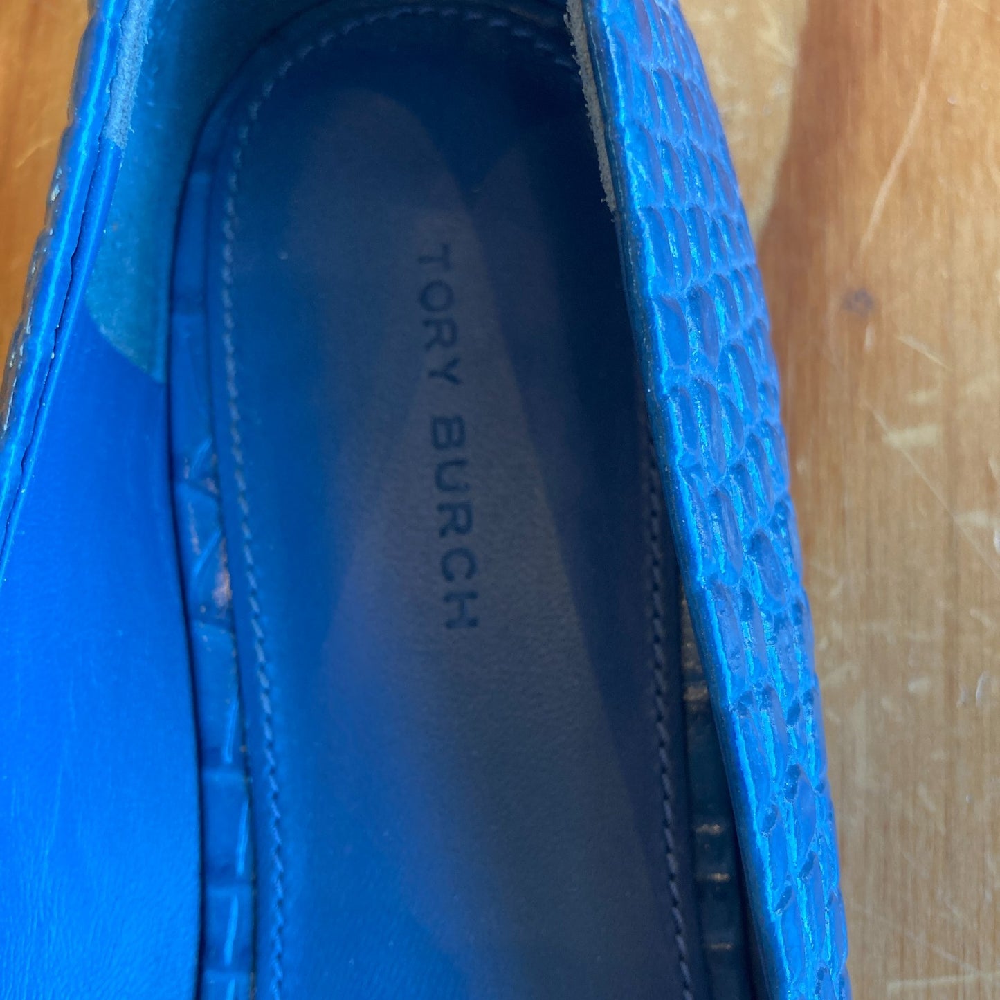 Tory Burch Blue Snake Embossed Leather Georgia Flats Shoes - Size 10 - 0206BS