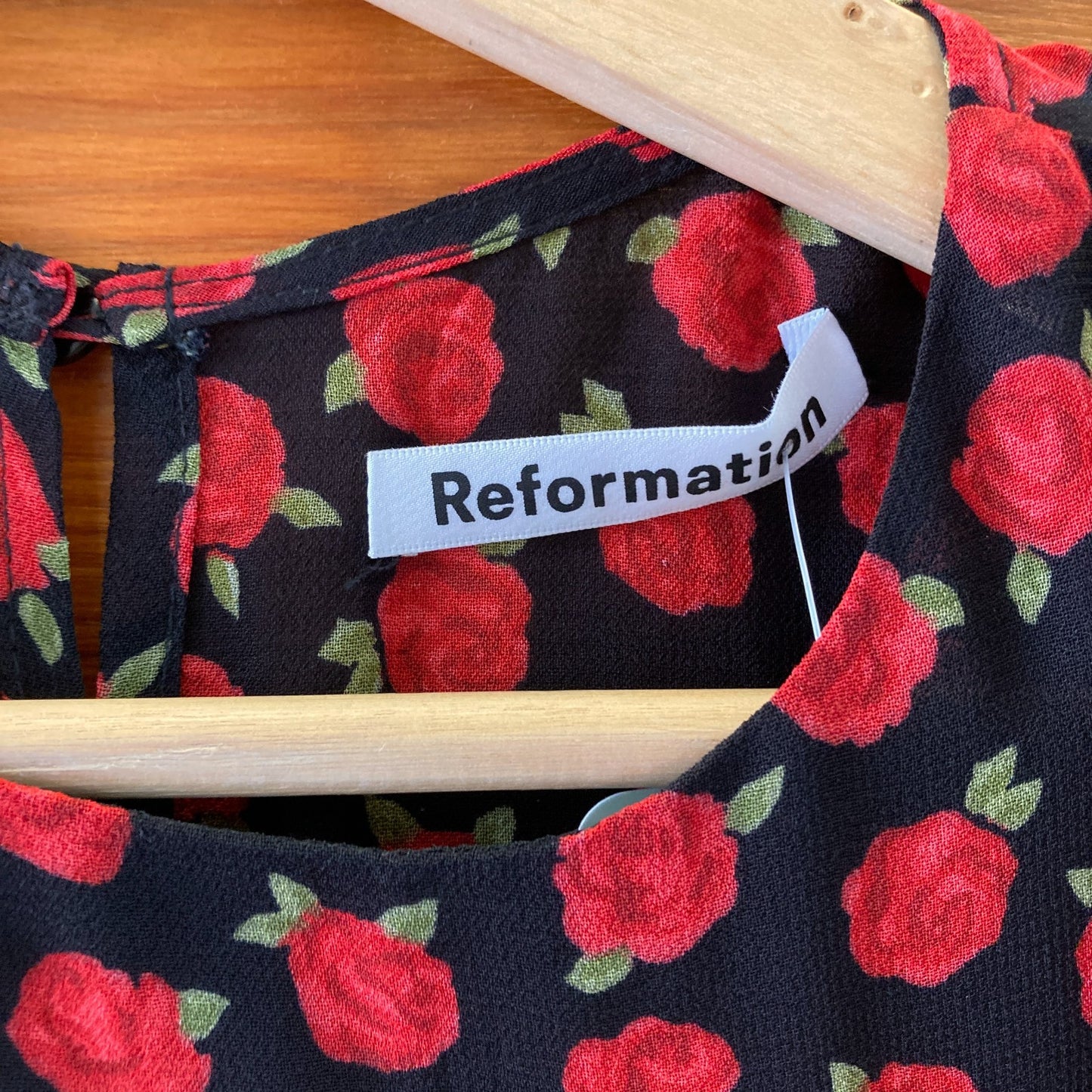 Reformation Black Red Cassandra Rose Print Doutzen Dress - Size 2 - 0809CO
