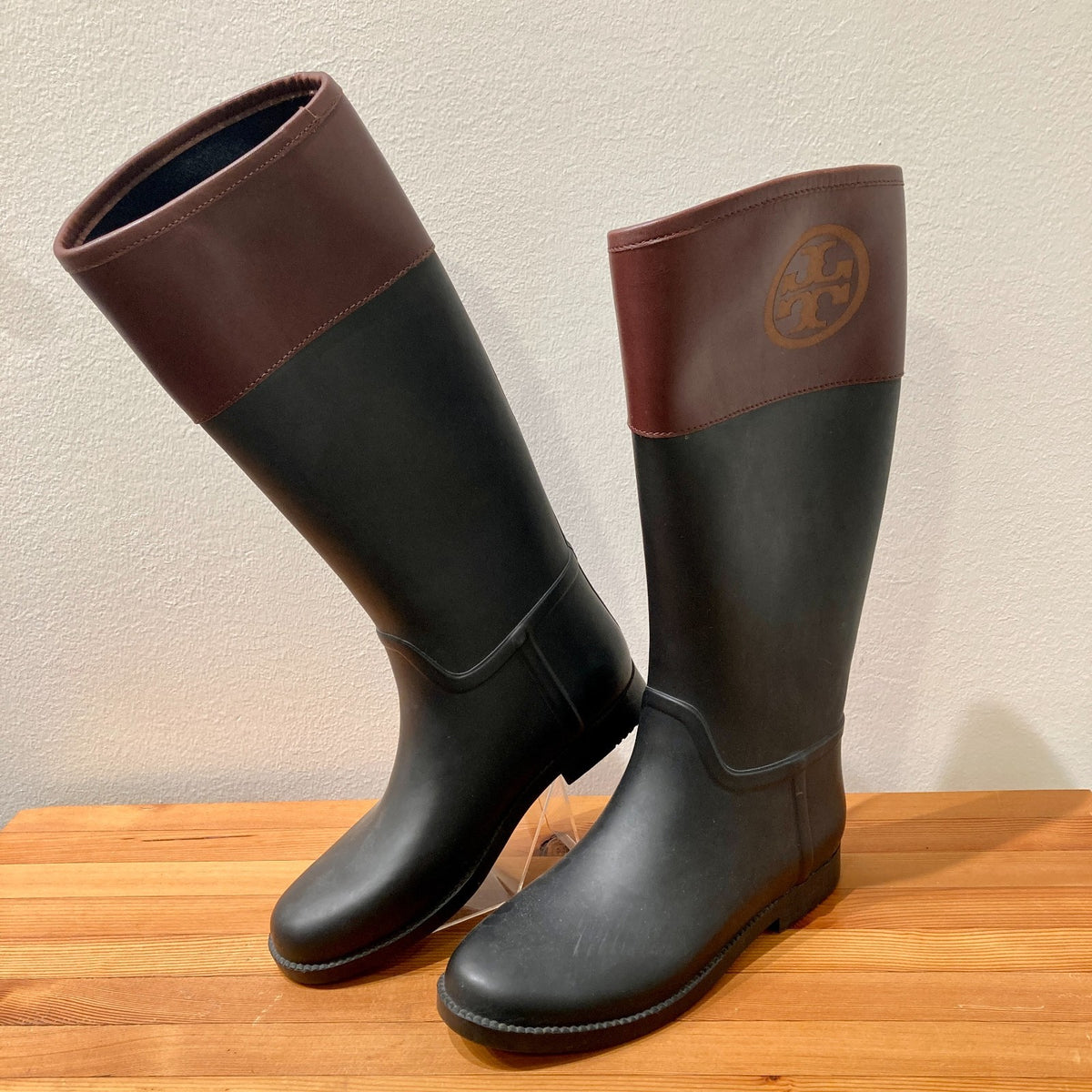 Tory Burch Black Diana Classic Tall Rubber Rain Boots - Size 10 - 0830DH