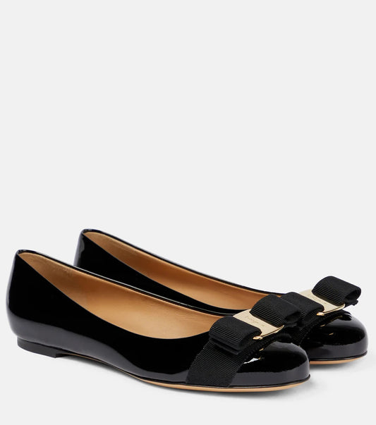Ferragamo $780 Black Patent Leather Varina Ballet Flats Shoes - Sz 7.5 - 0803XL