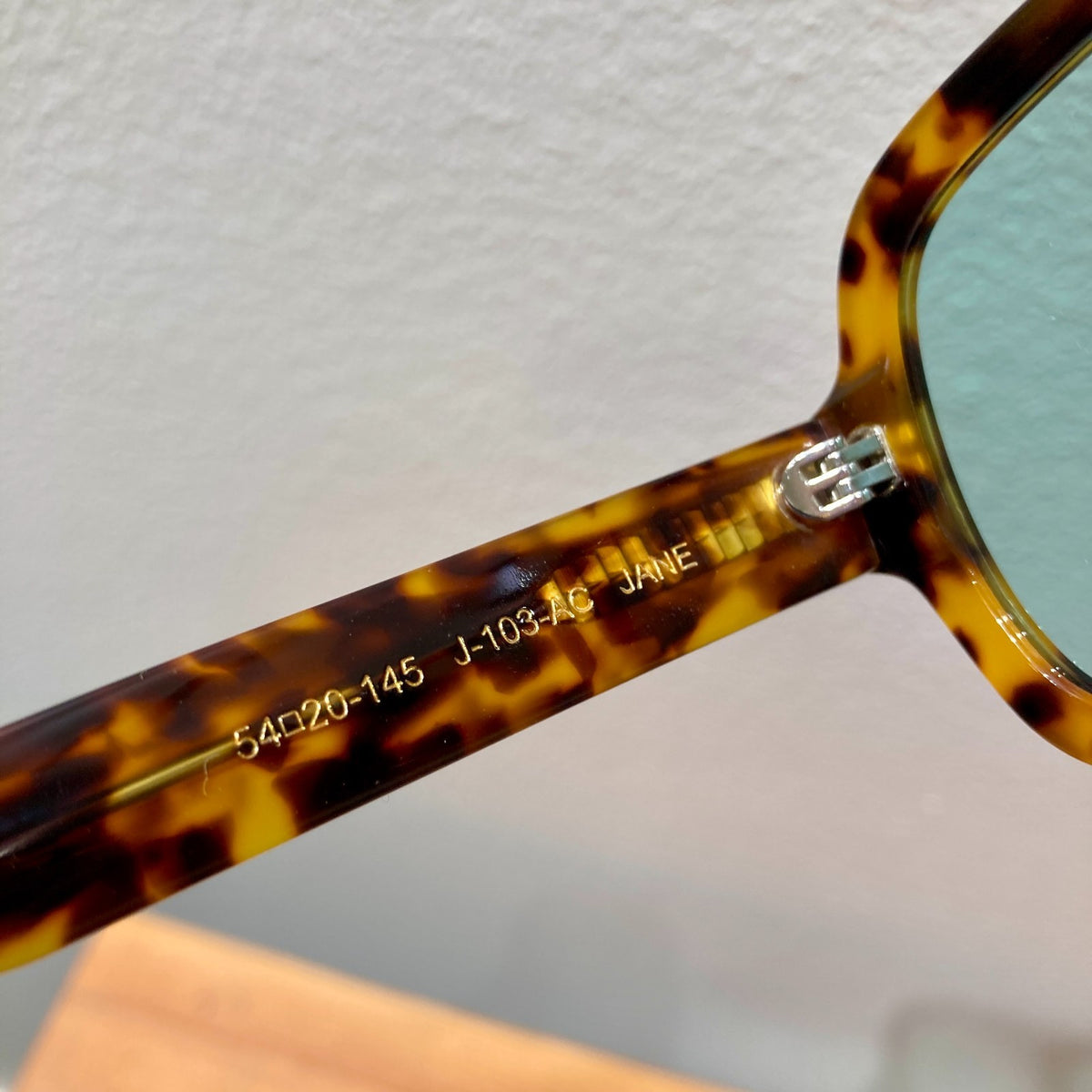 Elisa Johnson Brown Tortoise Blue Lens Jane Sunglasses w/ Case - 0312IG