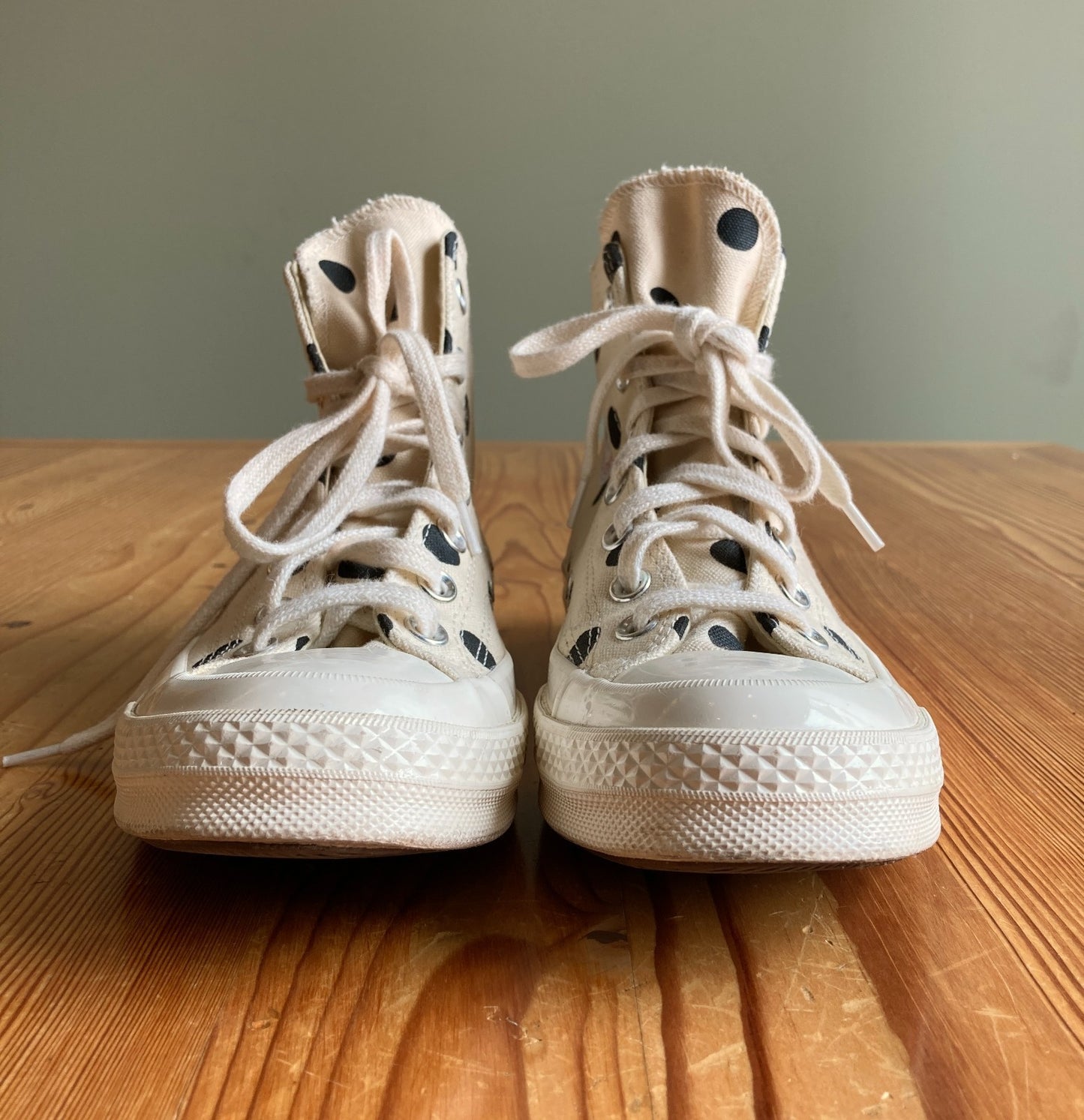 Converse X Play Comme Des Garcons Cream Dot High Heart Shoes - Size 8 - 0709EH