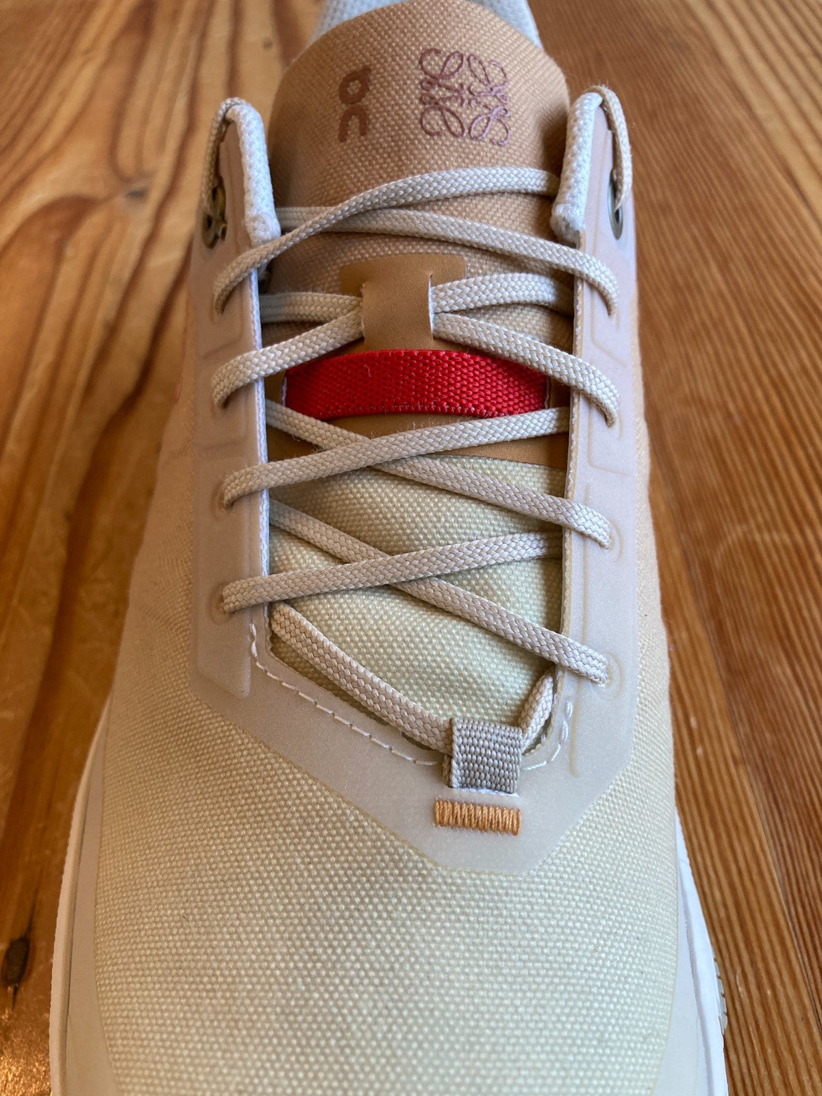 On Gradient Orange Cloudventure Loewe Sneakers NEW w/ Box - Size 7.5 - 0112LB