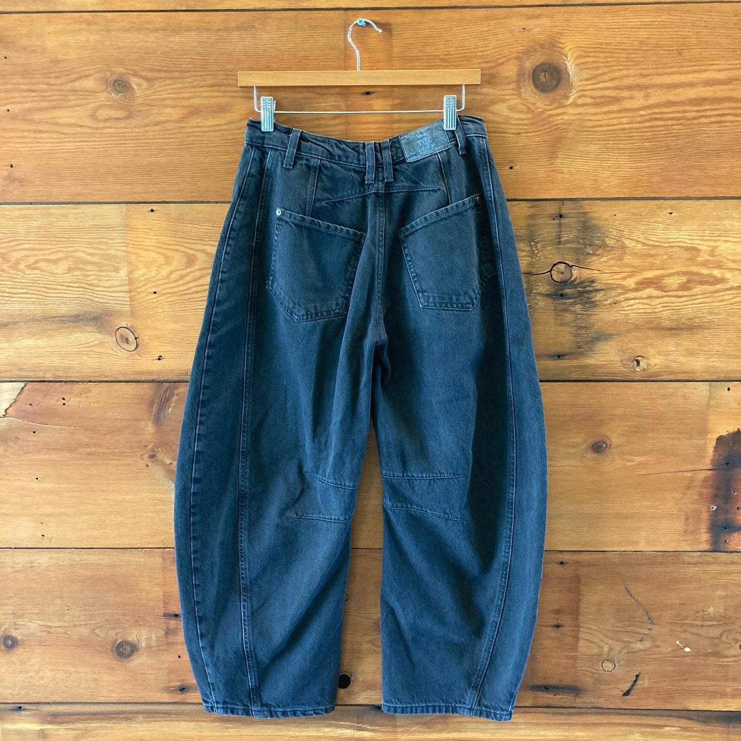 We the Free by Free People Black Wash Mid Rise Barrel Jeans - Size 25 - 1103BW