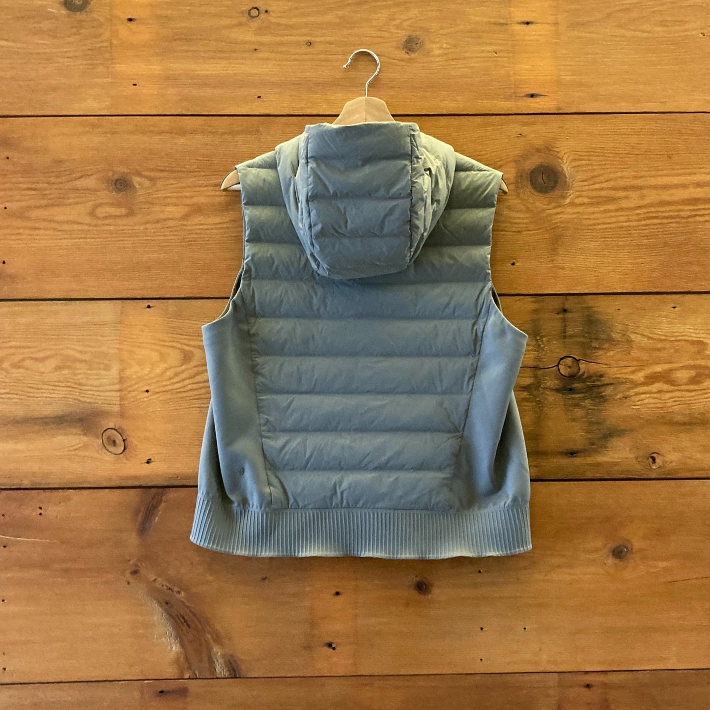 12 - Lululemon Green Gray Hooded Zip Up Goose 700 Down & Around Vest 0206SB