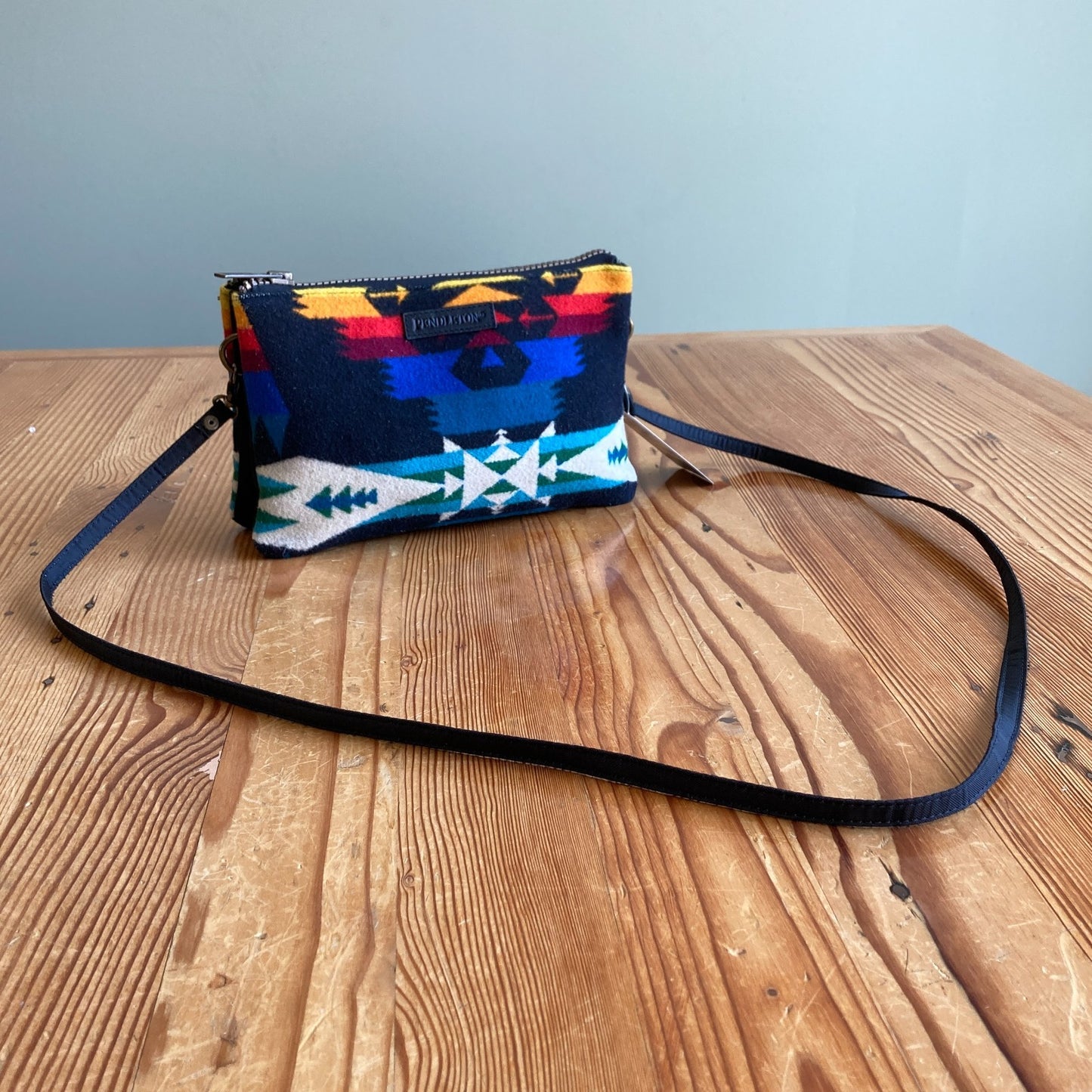 Pendleton Echo Canyon Pattern Wool Crossbody Zip Top Bag Clutch - 0416PP