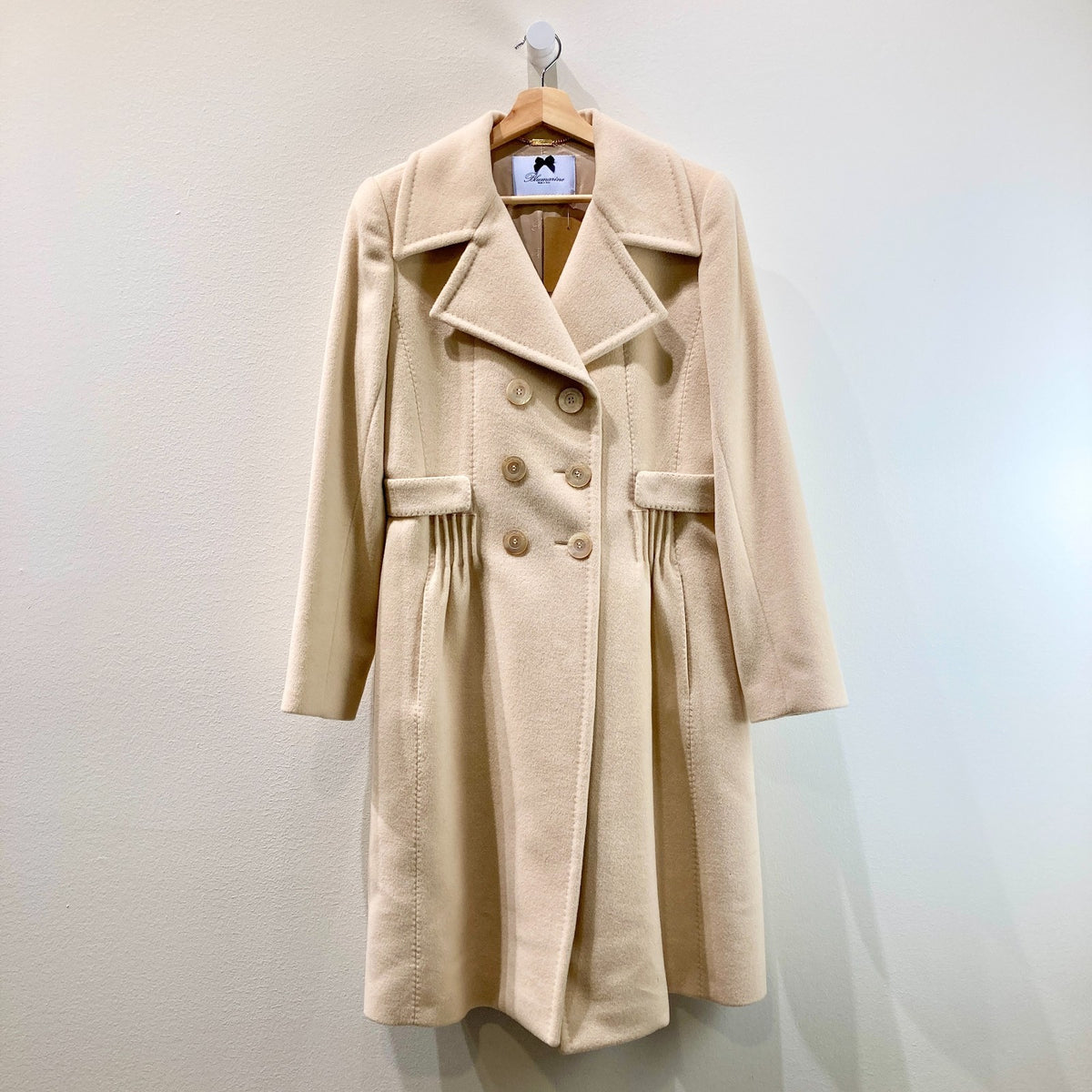 Blumarine Ivory White Wool Angora Double Breasted Coat *flaw - Size L - 0927MW