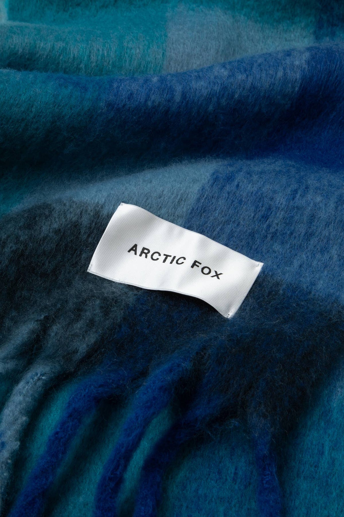 Arctic Fox & Co. - North America - The Reykjavik Scarf - 100% Recycled - Blue Check - FW26
