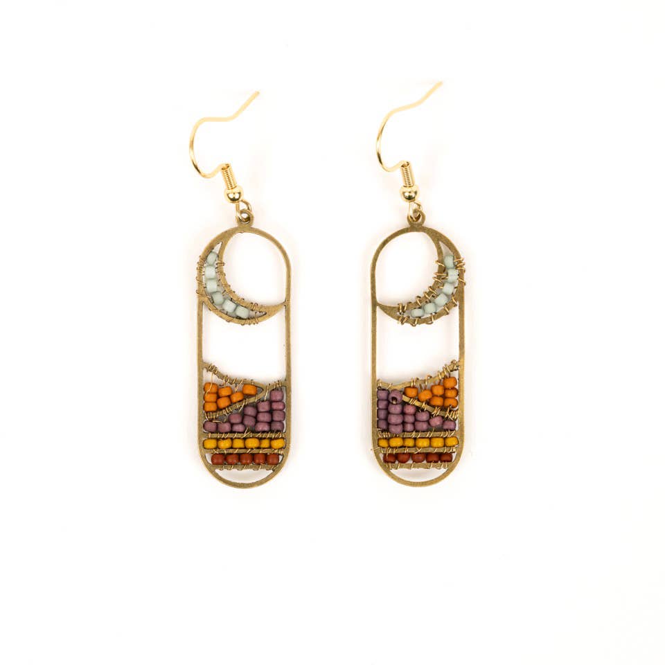 Altiplano - Moonview Earrings: Sunset