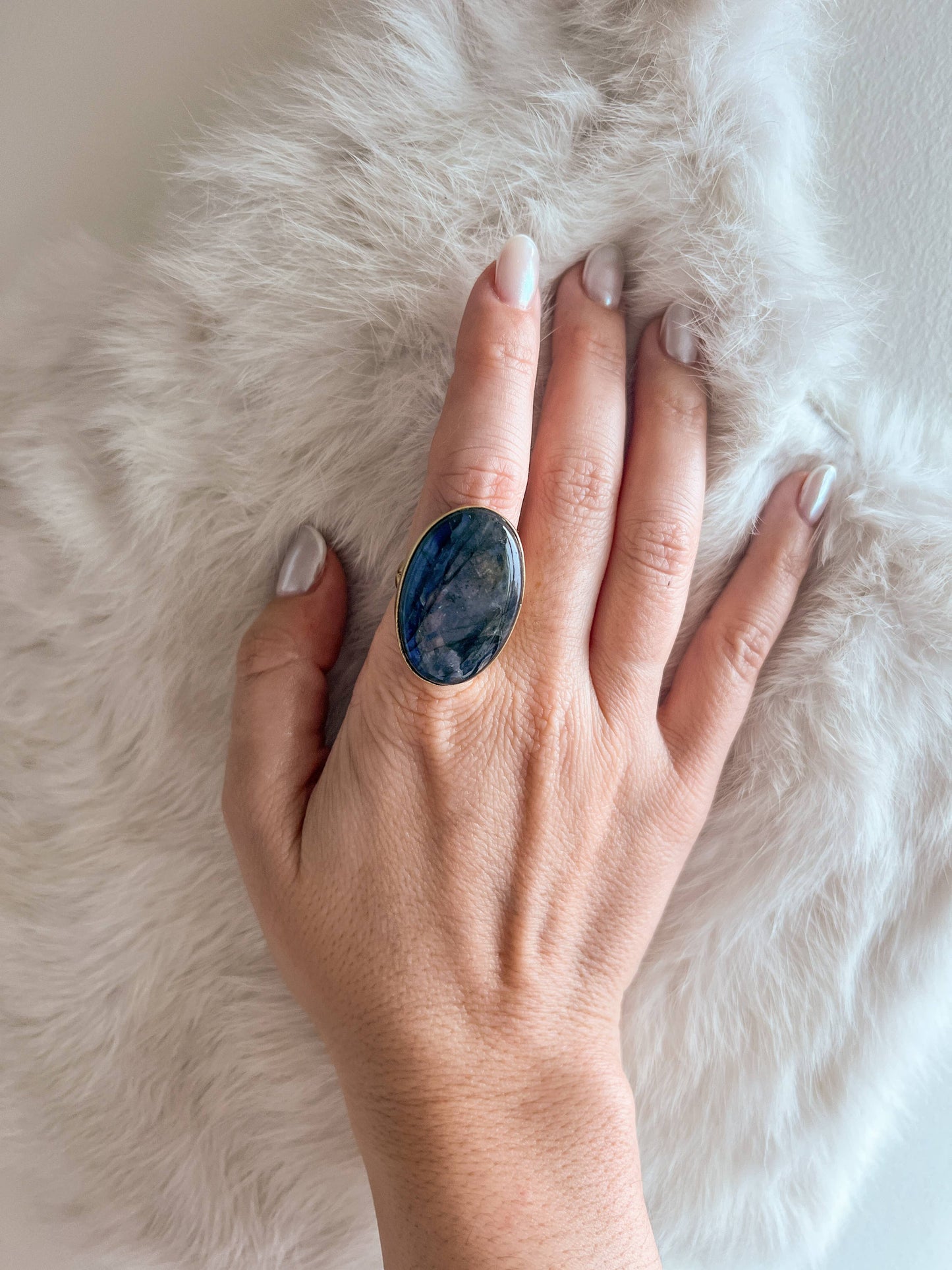 Baizaar - Large Brass Freeform Stone Ring: 8