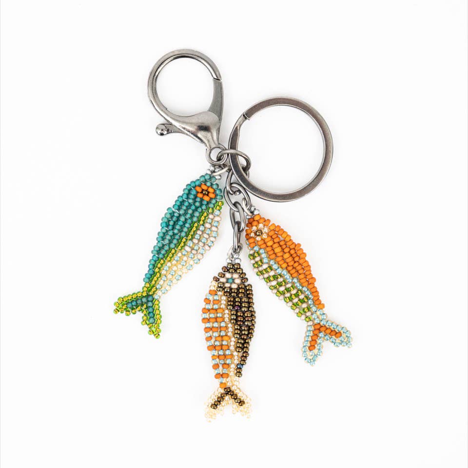 Altiplano - Three Fish Beaded Keychain & Bag Charm: Safari