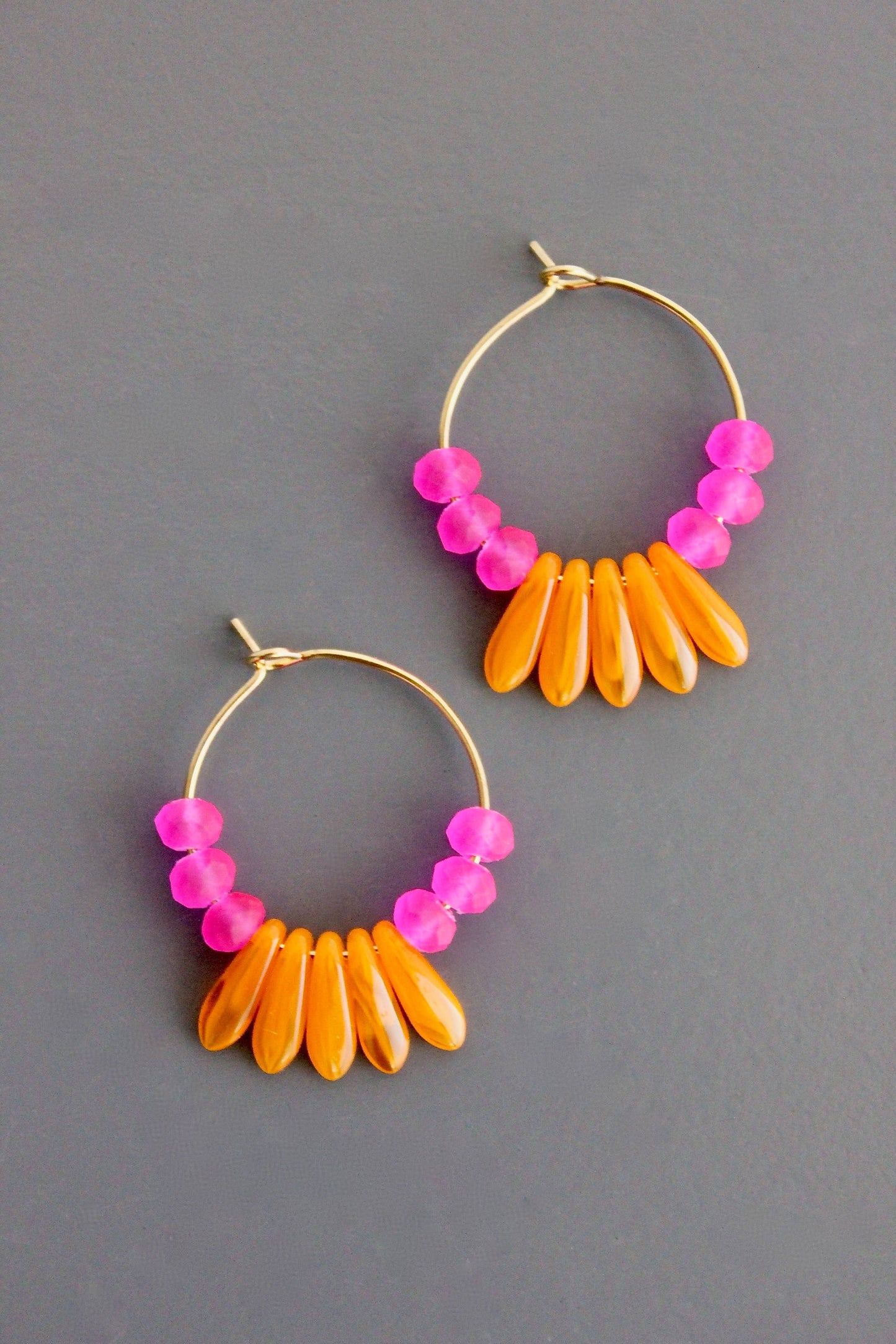David Aubrey Jewelry - WLLE02 Pink and orange glass hoop earrings