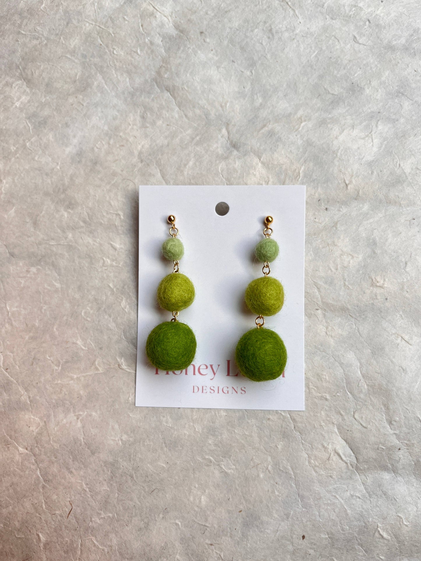 Minimalist Ombré Felt Ball Earrings: Pink