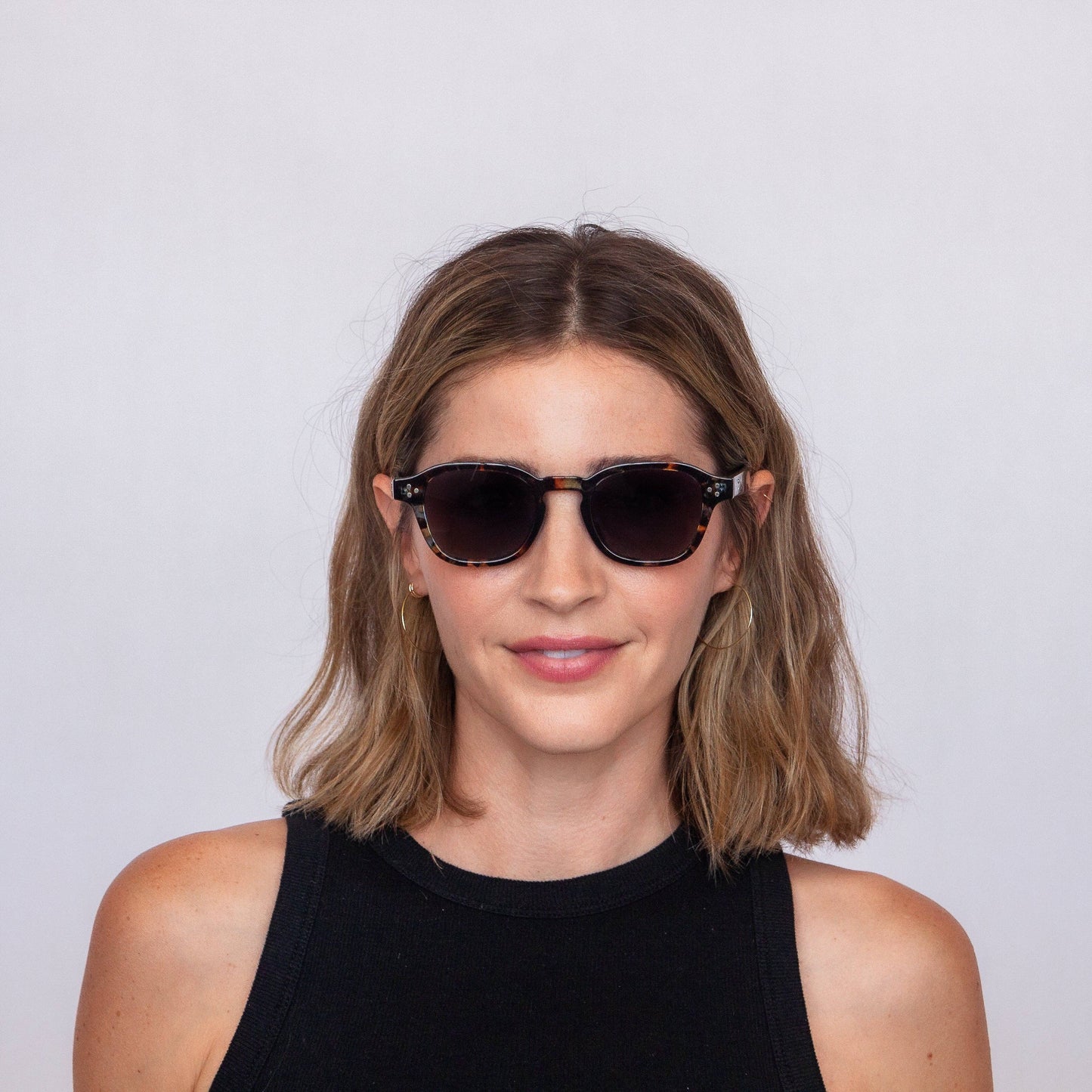 Jaxy Eyewear - Westside by Jaxy - Geometric Polarized Unisex Sunglasses: Blue Multi