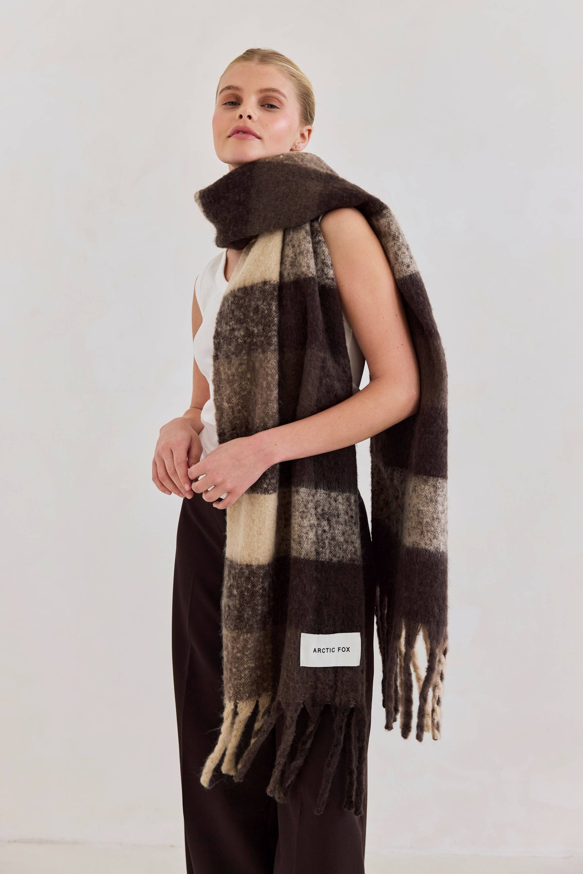 Arctic Fox & Co. - North America - The Reykjavik Scarf - 100% Recycled - Brown Check - FW26