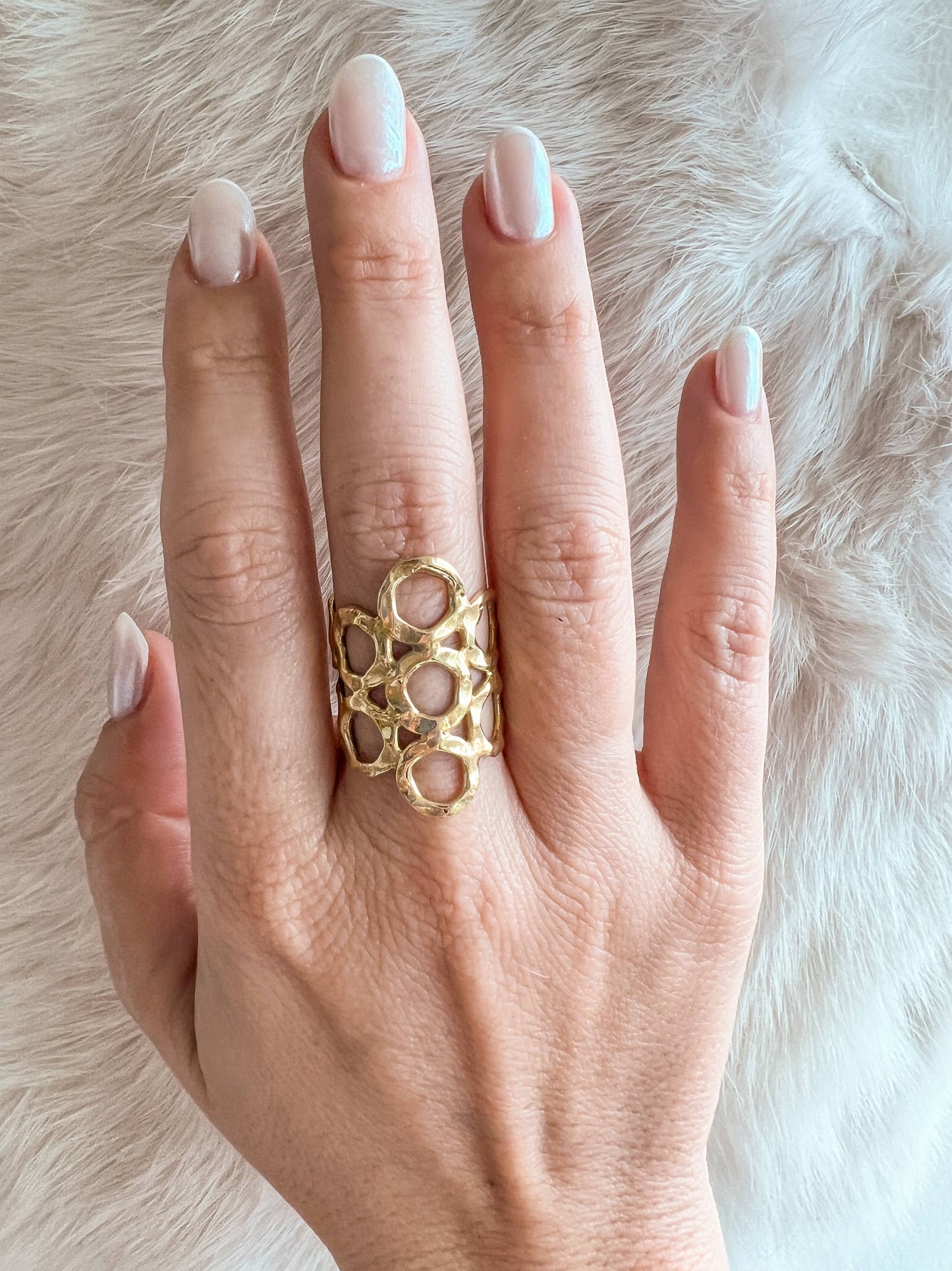 Baizaar - Adjustable Brass Stacked Circle Ring: 9