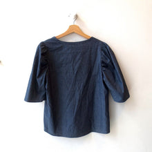 Load image into Gallery viewer, M - Never A Wallflower NEW $200 Denim NAW Horseshoe Shirt Top 4427SC