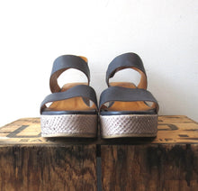 Load image into Gallery viewer, 38.5 / 8.5 - Coclico $395 Navy Gray Leonora Wedge Sandals EUC w/ Box 4427SC