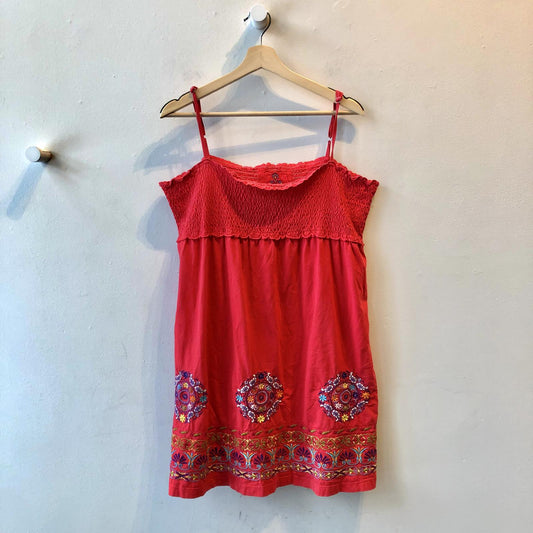 L - JWLA Johnny Was Red Smocked & Embroidered Cotton Sun Dress 1217GN