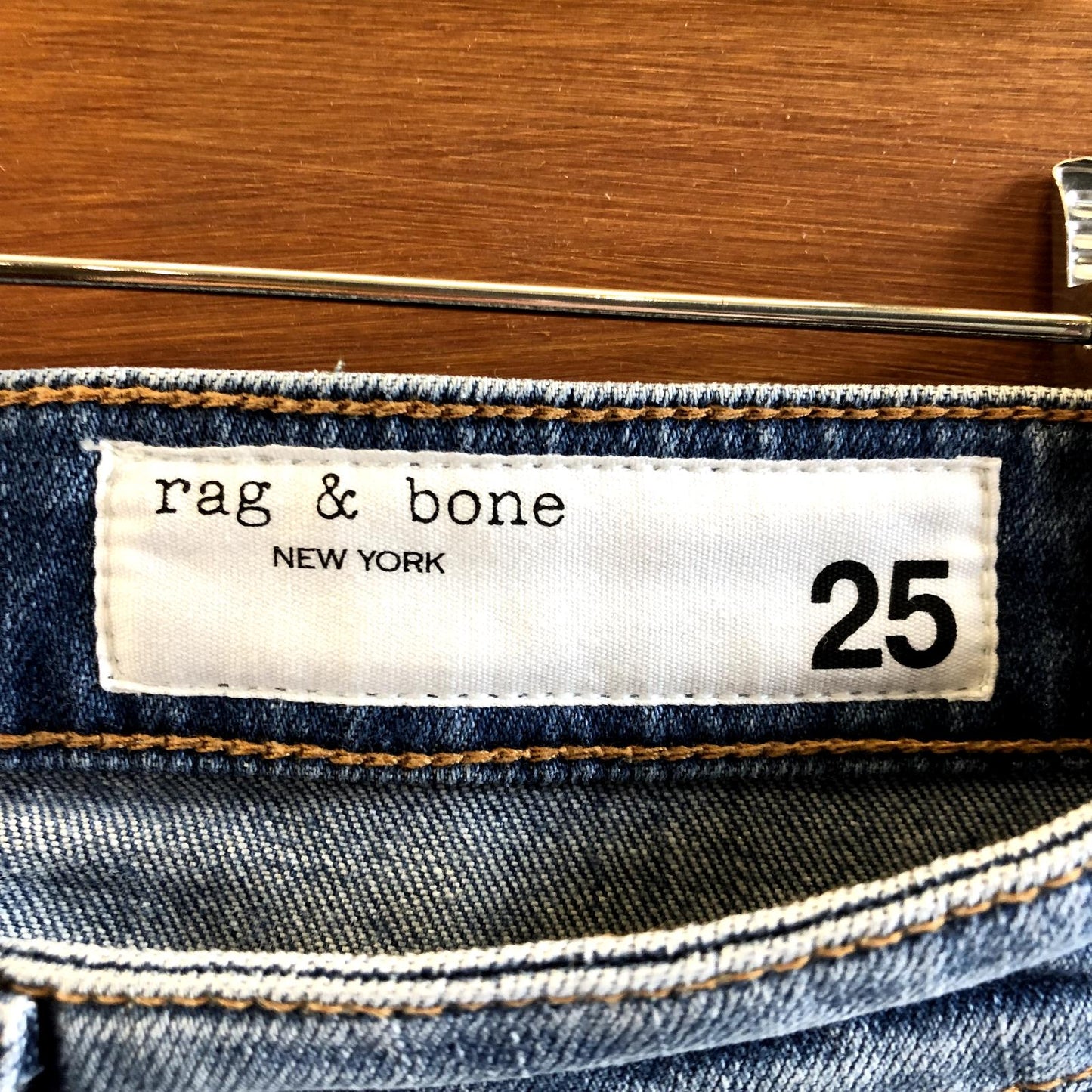 25 - Rag & Bone $255 Mia w/ Holes Low Rise Slim Boyfriend Dre Jeans NEW 0131LD