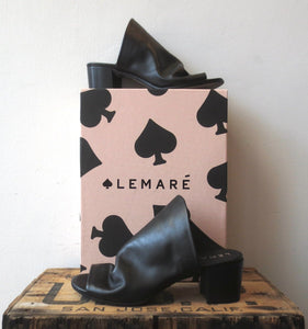 38 / 8 - Lemare $238 Black Leather Skylar Heeled Leather Mule NEW w/ Box 4427SC