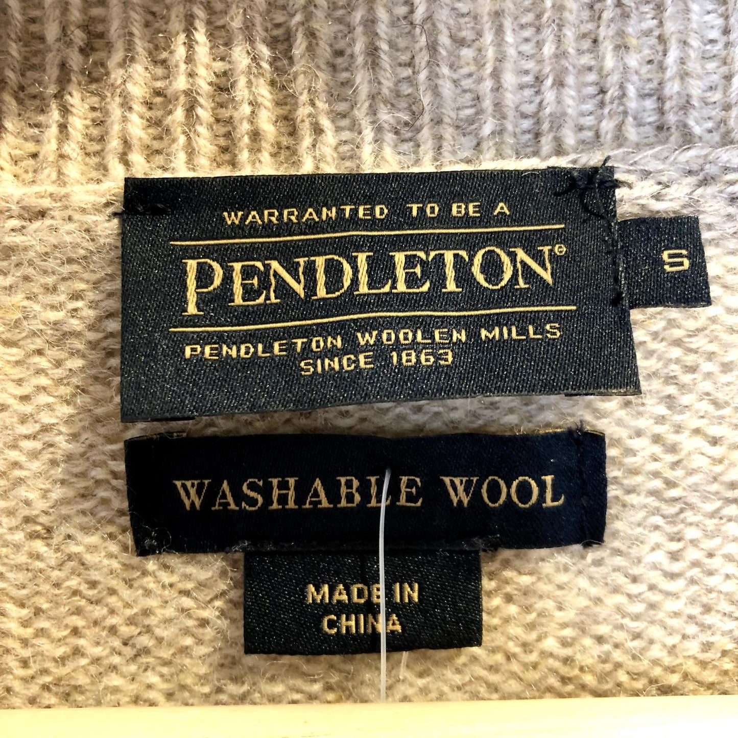 S - Pendleton Natural Beige V Neck Washable Wool Button Up Cardigan 0104AB