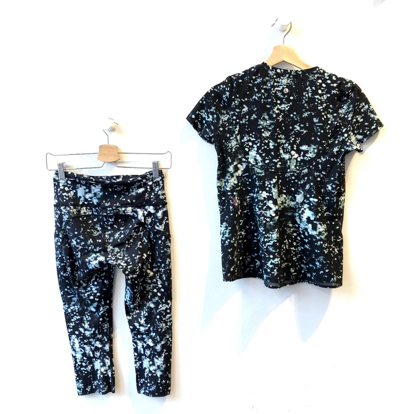 6 - Lululemon Black Speckled Patterned TWO PIECE Top & Pants Outfit Set 0614CF