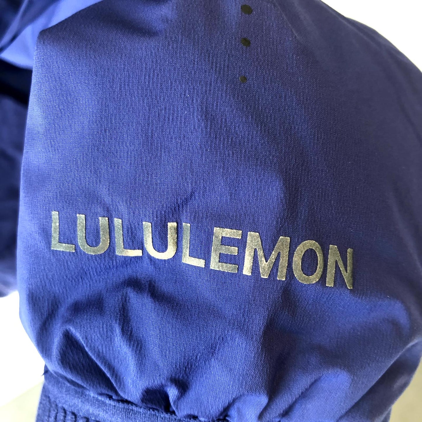6 - Lululemon Blue Down For it All Hooded Lightweight Puffer Jacket Coat 0229JM