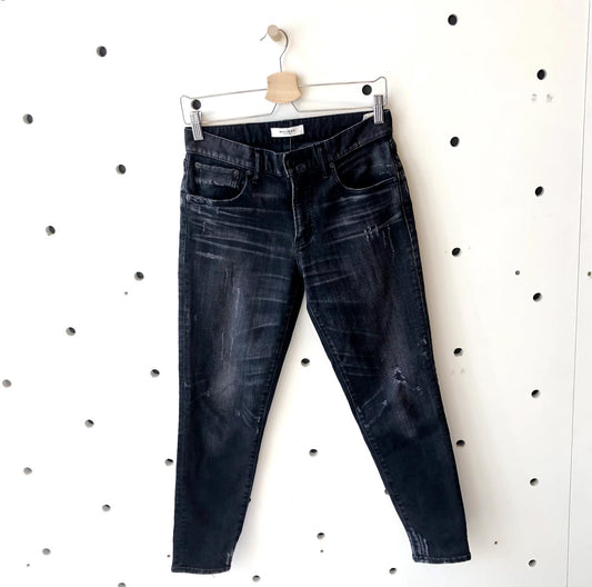 27 - Moussy Vintage Black Wash Distressed Velma Skinny Jeans 0325MR