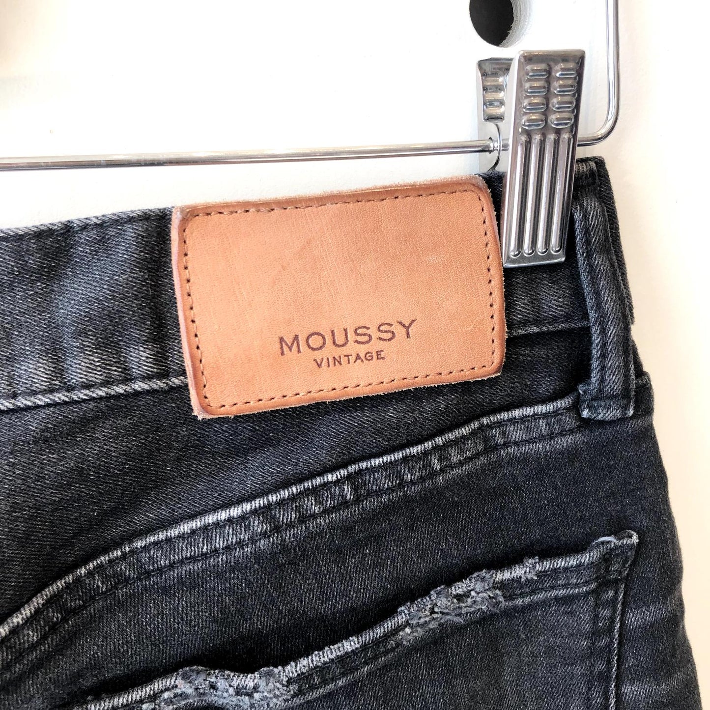 27 - Moussy Vintage Black Wash Distressed Velma Skinny Jeans 0325MR