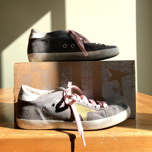 37 - Golden Goose Grey Suede w/ Gold Star Womens Shoes w/ Box 0226AT