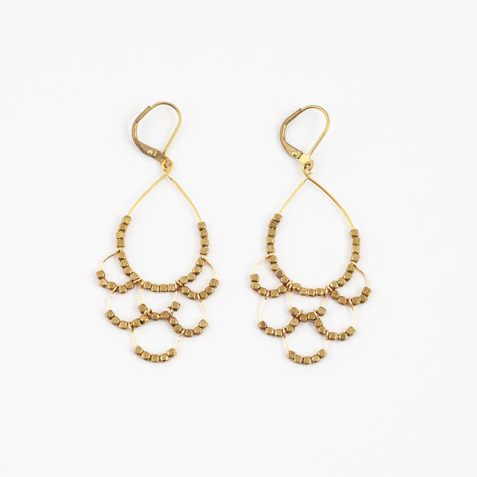 Altiplano - Scalloped Brass Dangle Earring